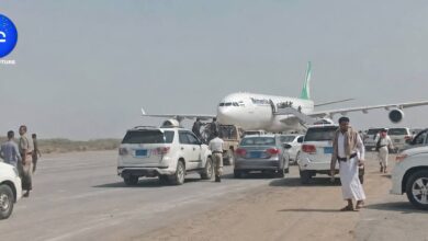 عاجل: القوات المسلحة اليمنية تقصف مطار صنعاء وتمنع الطائرة الإيرانية من الهبوط والرئيس يوجه برفع الجاهزية الى الدرجة القصوى