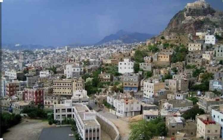 عاجل : تصعيد جديد في تعز.. قصف حوثي يستهدف حي الزنوج بقذائف الهاون