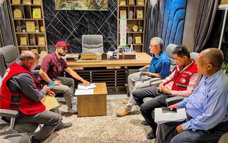 عدن.. لقاء يناقش تنفيذ أنشطة تعزيز القدرة على التكيف مع تغير المناخ والتخفيف من آثار الفيضانات بصيرة