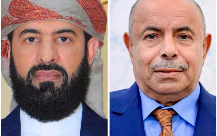 عضو مجلس القيادة الخنبشي يشدد على رفع التقطعات في الخط الدولي بأبين ويثمن استجابة المحافظ الرباش لتنفيذ حملة أمنية مشتركة