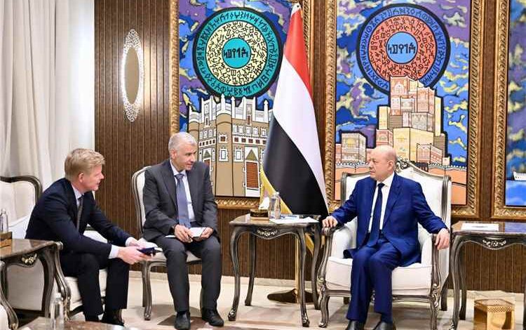 غروندبرغ يختتم مشاوراته في الرياض ويتوجه إلى مسقط لبحث خفض التصعيد في اليمن