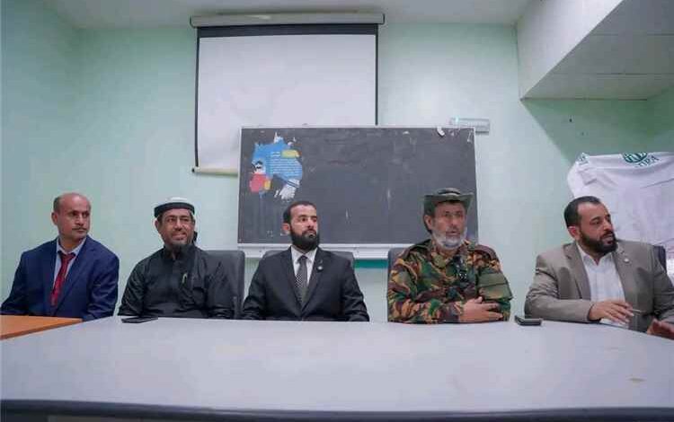 فيديو.. محافظ أبين يشكّل لجنة تحقيق في مستشفى الرازي ويؤكد: الإقالة الفورية حال ثبوت التقصير