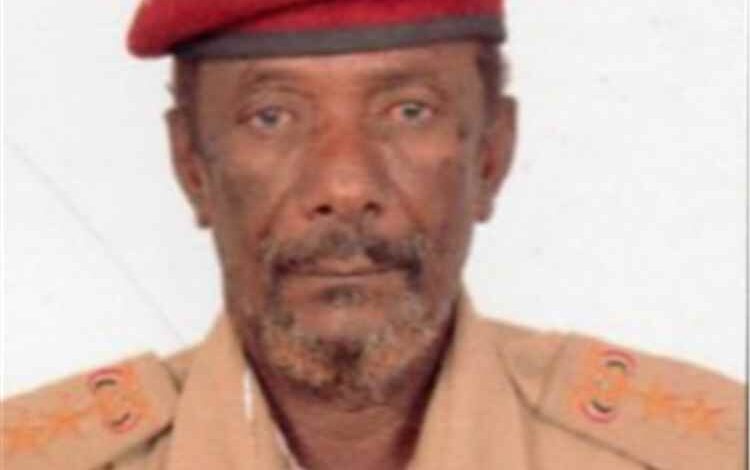 قائد المجلس العسكري لمقاومة أبين يناشد القضاء والمحافظ بإطلاق سراح نجله وزميله المحتجزين على ذمة قضية هروب "الجعفري"