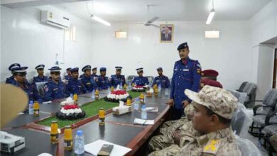 قائد المنطقة الأولى يشهد حفل استقبال الضباط الجدد ويؤكد على أهمية الاستفادة من خبراتهم لتعزيز الجاهزية