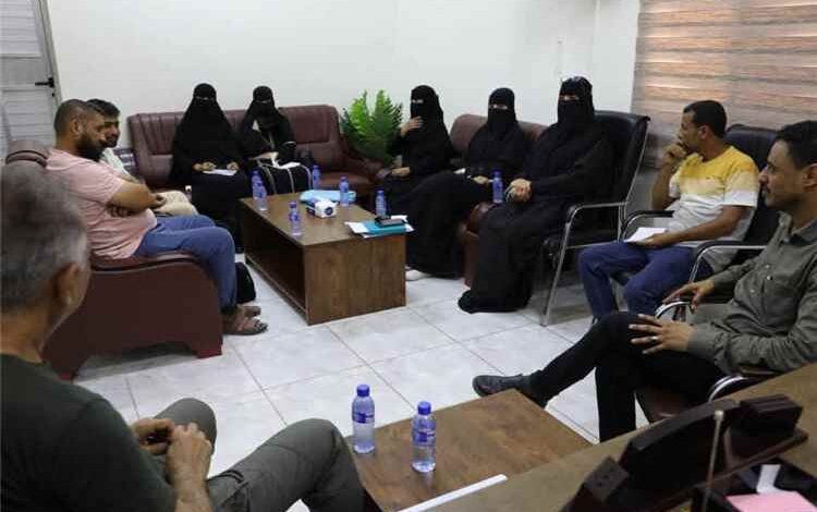 قيادة التعليم الفني بعدن تحشد الطاقات.. "الجاوي" يجتمع بالموجّهين والمفتشين لتجويد المخرجات