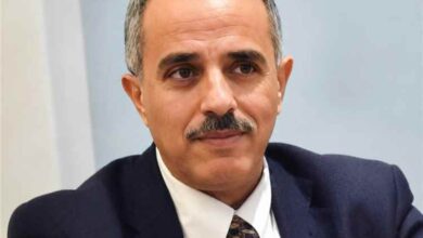 كاتب صحفي يدعو لكشف بيانات إنتاج النفط والغاز في اليمن وفضح شبكات الفساد