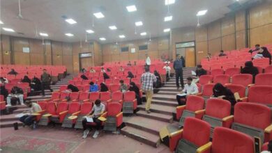 كليةُ الحقوقِ تختتمُ امتحاناتِ الفصلِ الدراسي الثاني من العام الجامعي: 2025-2026م بنجاحٍ كبير .