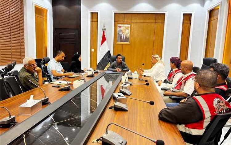 لجنة البلدة تطلع على خدمات فريق ساند التطوعي للسحب والإنقاذ وتشيد بجهوده الإنسانية