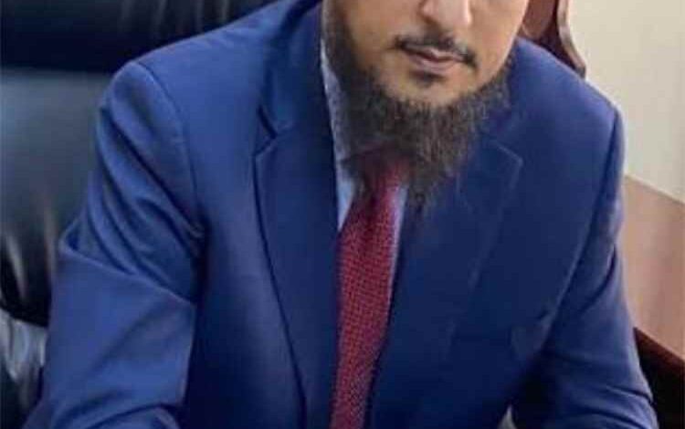 لطفي شطارة: اتركوا محافظ عدن يعمل ثم حاسبوه على النتائج
