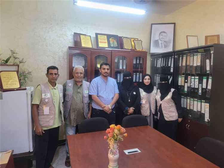 لقاء تنسيقي يجمع مؤسسة أمل ومدير عام الشؤون الاجتماعية والعمل بعدن استعدادًا للمهرجان الخيري الحادي عشر