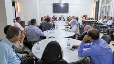 مجلس جامعة عدن يناشد القيادة الرئاسية والحكومة والقضاء حماية الحرم الجامعي وصون المال العام