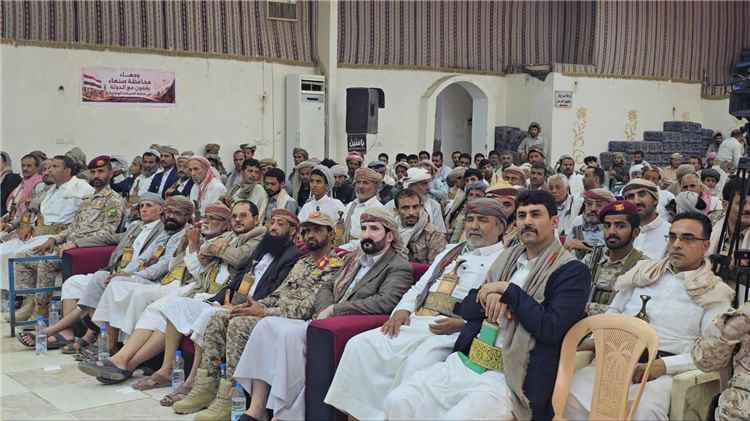 المشهد اليمني - محافظ صنعاء: المرحلة تتطلب توحيد الصف الوطني وتعزيز الجاهزية لاستعادة الدولة خلال اللقاء التشاوري لمشائخ المحافظة