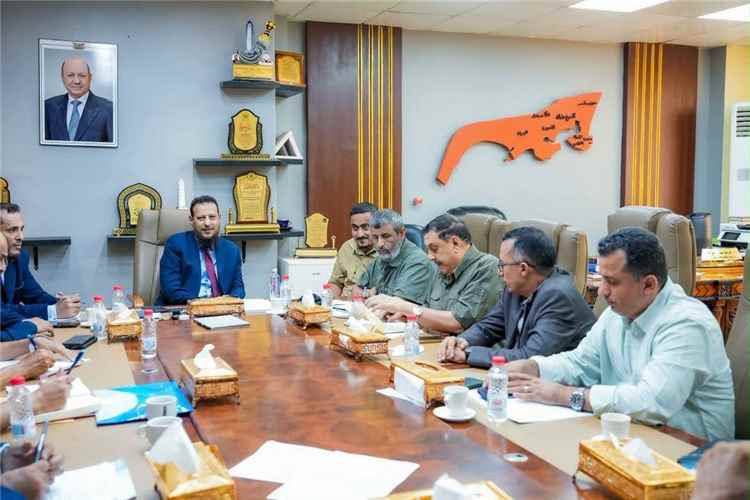 محافظ عدن : جاهزون للتصدي لاي تصعيد حوثي