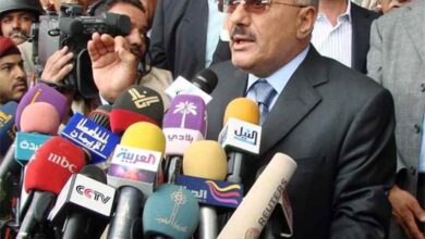 محمد أنعم: 17 يوليو دشّن مرحلة عظيمة في تاريخ اليمن بانتخاب علي عبدالله صالح رئيسًا للجمهورية