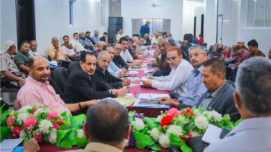 مدراء المكاتب التنفيذية بالضالع: نرفض الإساءة للمملكة ونؤكد أن أولويتنا خدمة المحافظة لا تسييس معاناة المواطنين