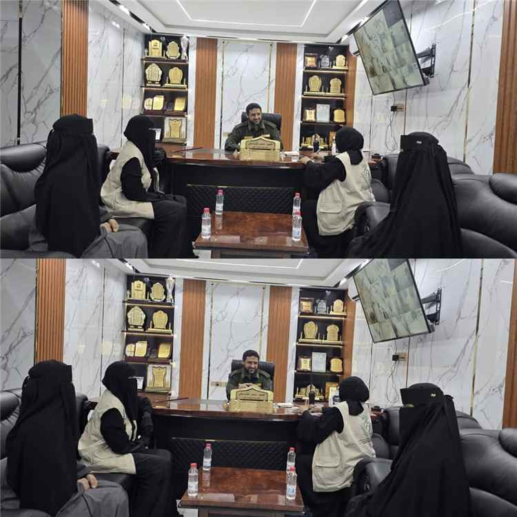 مدير أمن لحج يستقبل نائبة رئيسة اتحاد نساء اليمن فرع لحج ويبحثان آفاق التعاون المشترك.