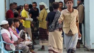 مدير صحة الحديدة يطلع على جاهزية المستشفى الميداني ويبحث احتياجاته الطبية