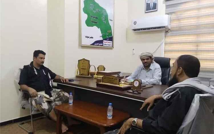 مدير عام المسيلة يترأس اجتماع اللجنة الأمنية لمناقشة تعزيز الجاهزية الأمنية بالمديرية