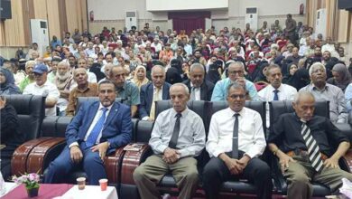 مدير عام مديرية المعلا يشارك في حفل تأبين الراحل سعيد عولقي وفاءً لقامة ثقافية وإعلامية وطنية