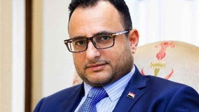 مستشار بالرئاسة اليمنية يكشف أسرار إفشال السلام: الحـ.ـوثيون هربوا من خارطة الطريق واختاروا الحرب