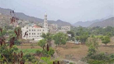 مشاريع متعثرة بسباح يافع في سلة المهملات.. من المسؤول عنها؟