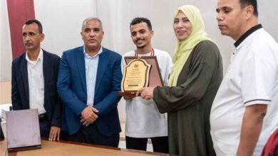 معالي وزير التربية والتعليم يكرّم أبطال مدارس "سماء عدن" و"النبراس" الفائزين بالبطولة العالمية للروبوتات (GRC) القاهرة 2026
