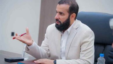 معلمو محافظة البيضاء من أبناء أبين يناشدون المحافظ الرباش بتسوية أوضاعهم أسوةً بمعلمي المحافظة