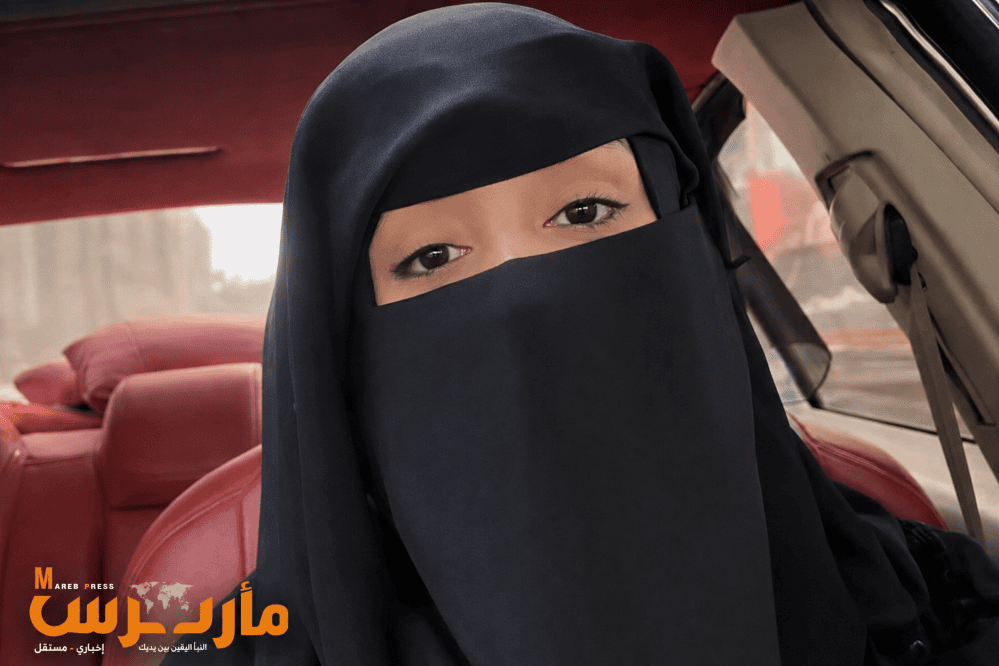 من الاختطاف إلى التهديد بنشر الصور.. محامية يمنية تكشف أساليب الحوثيين لابتزاز النساء في الفلل الخاصة..  