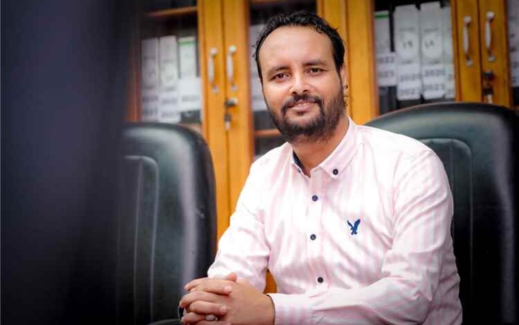 من هو محمد مساعد صالح مثنى؟.. المدير الجديد للإدارة العامة للإعلام والعلاقات العامة بديوان محافظة عدن