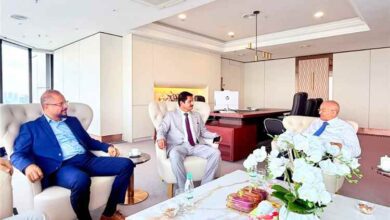 نائب وزير التربية يزور المدرسة العربية العالمية الحديثة في ماليزيا ويبحث تعزيز الشراكة التعليمية