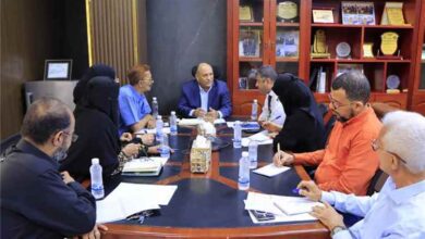 نائب وزير الصناعة والتجارة يناقش تعزيز الأمن السلعي ورفع جاهزية سلاسل الإمداد