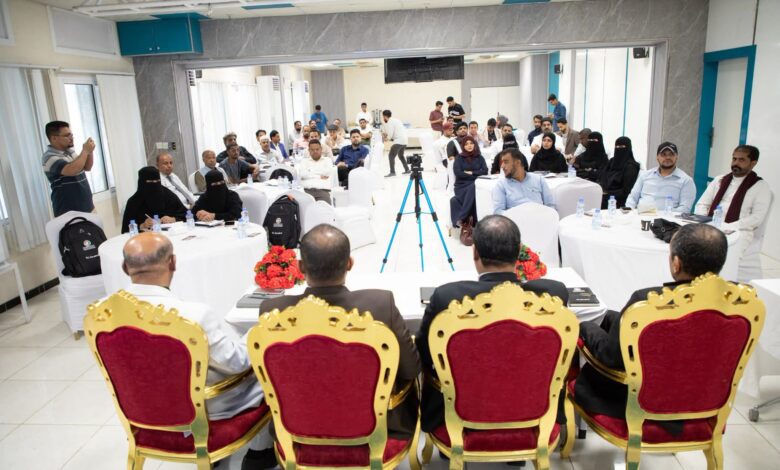 ورشة تعريفية بالمجلس التنسيقي الأعلى لقادة الرأي الشباب بساحل حضرموت