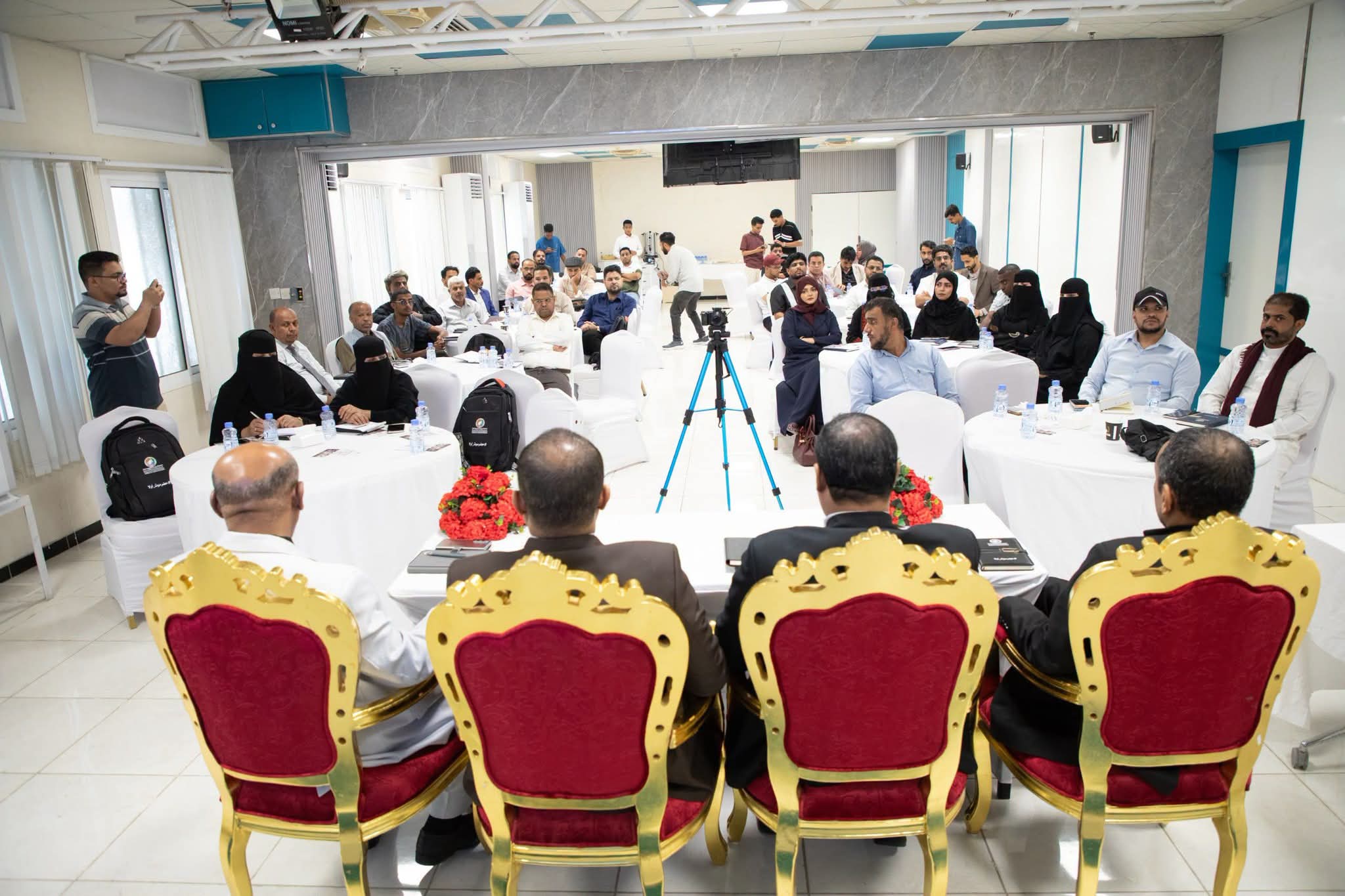 ورشة تعريفية بالمجلس التنسيقي الأعلى لقادة الرأي الشباب بساحل حضرموت