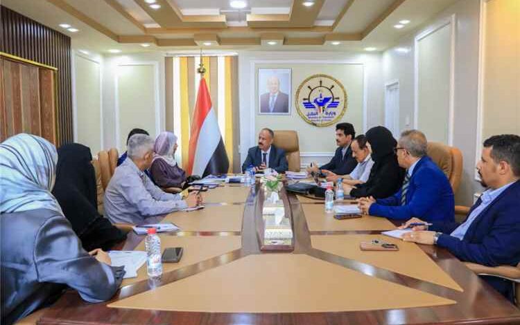 وزير النقل يناقش مع رئيس الجهاز المركزي للإحصاء تعزيز التكامل الاحصائي ودعم إعداد الحسابات القومية