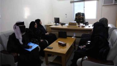 وفد من مؤسسة آفاق شبابية واتحاد نساء اليمن يزور مقر شبكة الشرطيات بالبحث الجنائي في المكلا