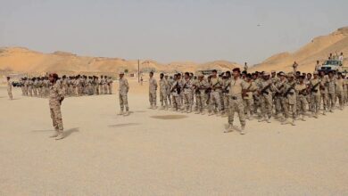وكيل حضرموت يتفقد جاهزية اللواء الرابع بدرع الوطن ويؤكد دعم حماية المديريات الحدودية