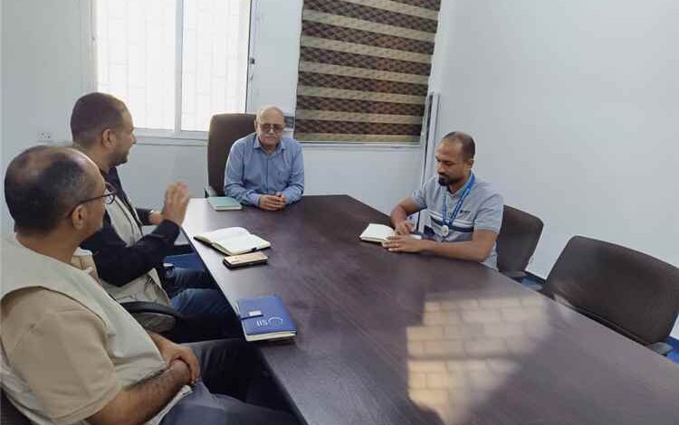 ​مدير عام مديرية تبن يلتقي وفد المنظمة الفرنسية لبحث تدخلات قطاع سبل العيش في منطقتي الحبيل العليا والسفلى