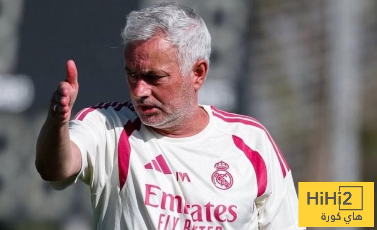 مورينيو يتحدث مع الجميع ويتجاهل نجمًا واحدًا في ريال مدريد !