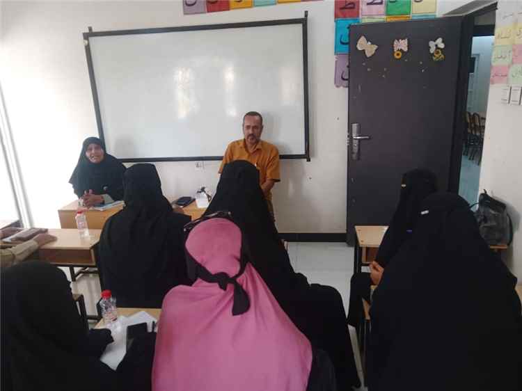 المدارس الأهلية في تبن تطالب بالإنصاف وتلوّح بتعليق الدراسة
