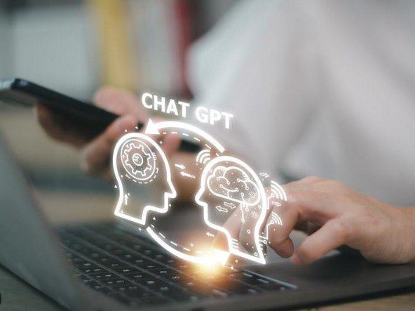 ChatGPT يوسّع مزايا الحساب المجاني.. محادثات نصية بلا حدود
