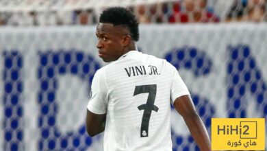 تعقيدات تهدد تجديد عقد فينيسيوس مع ريال مدريد!