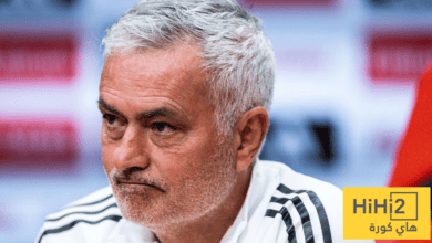 أسطورة ريال مدريد يستنكر عودة مورينيو