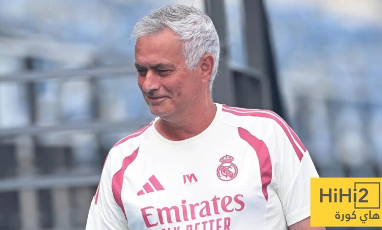 إِشادة كتالونية بتشكيلة ريال مدريد تحت قيادة مورينيو