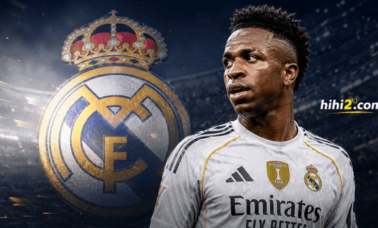 قبل انتهاء الاجتماع .. فينيسيوس يعلن رغبته في الرحيل عن ريال مدريد !