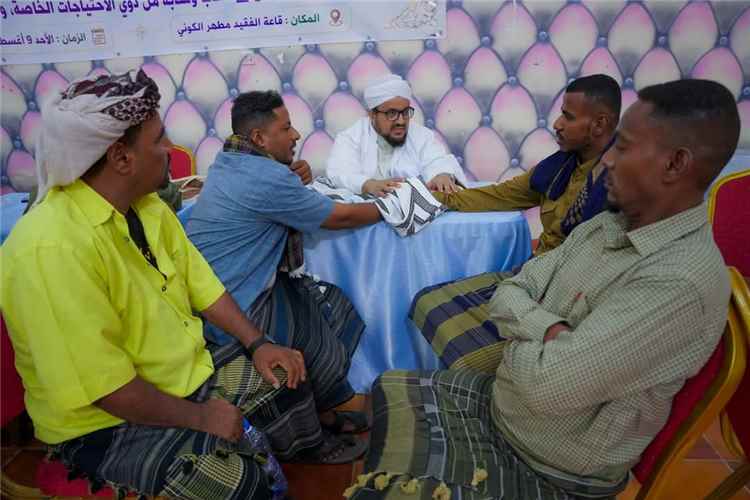 "إرادة تصنع الأمل".. السلطة المحلية بأبين تترجم التوجيهات الإنسانية إلى واقع بزواج 200 شاب وشابة
