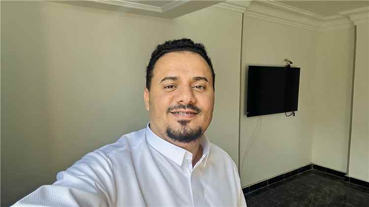 أحمد الجيشي: الحوثيون يخشون كلمة "أنا جائع" أكثر من السلاح