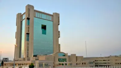 أمانة جدة تضبط لحوماً فاسدة وتُزيل أسواقاً عشوائية في حملات رقابية متزامنة