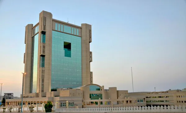 أمانة جدة تضبط لحوماً فاسدة وتُزيل أسواقاً عشوائية في حملات رقابية متزامنة