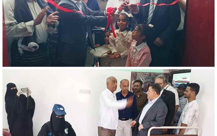أمين عام المجلس المحلي بأبين يفتتح الوحدة الصحية بمنطقة "دهل أحمد" في زنجبار