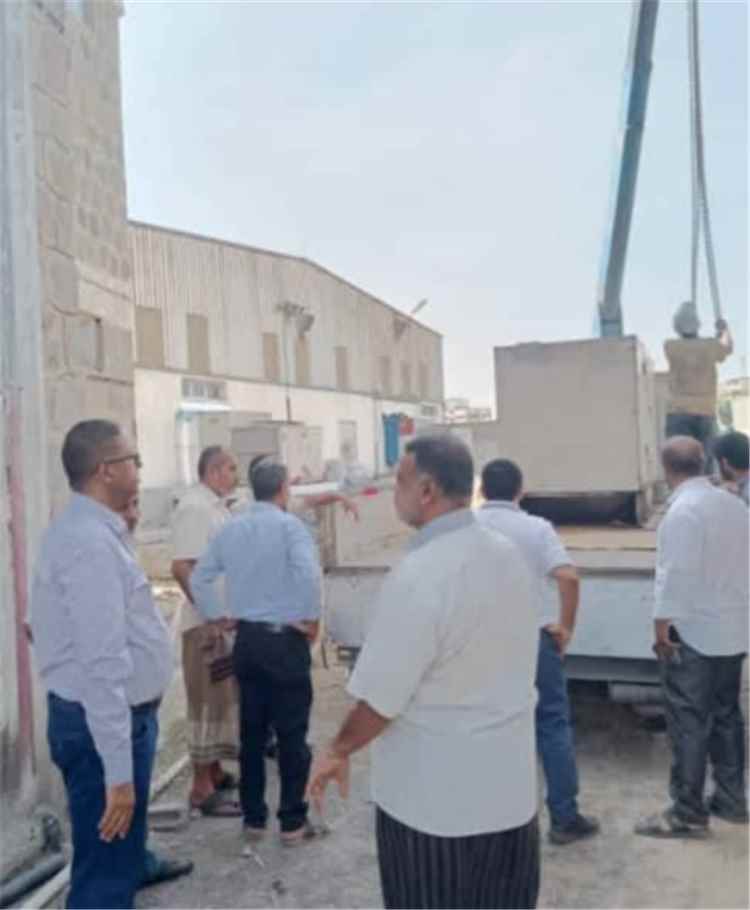 إشادة بالدكتور فارس زين السقاف ودوره في تطوير المؤسسة العامة لمطابع الكتاب المدرسي والحفاظ على استمرارية عملها